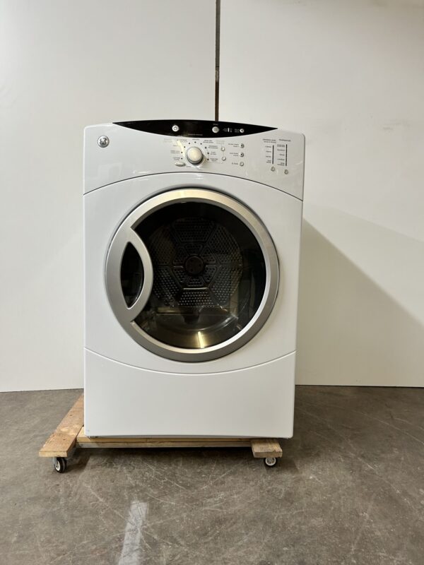 Used Ge Washer & Dryer Set - Image 3