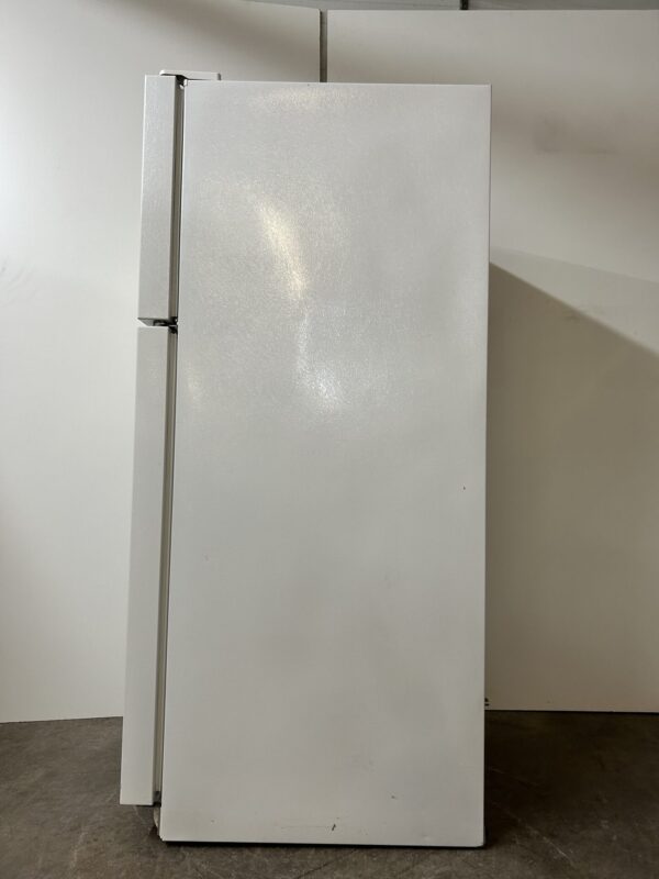 Used Inglis Fridge - Image 3