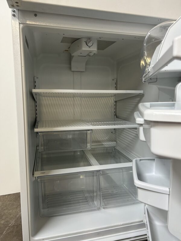 Used Inglis Fridge - Image 5