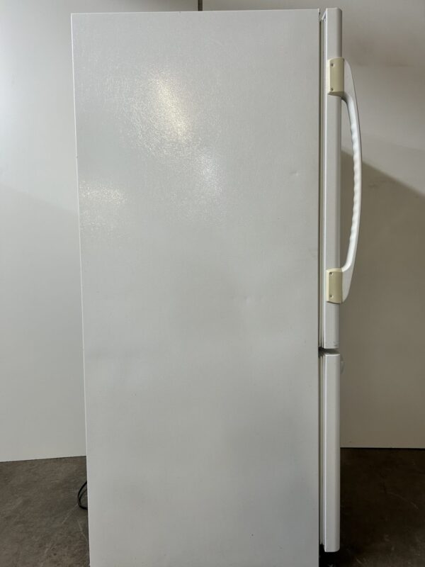 Used Amana Fridge - Image 2